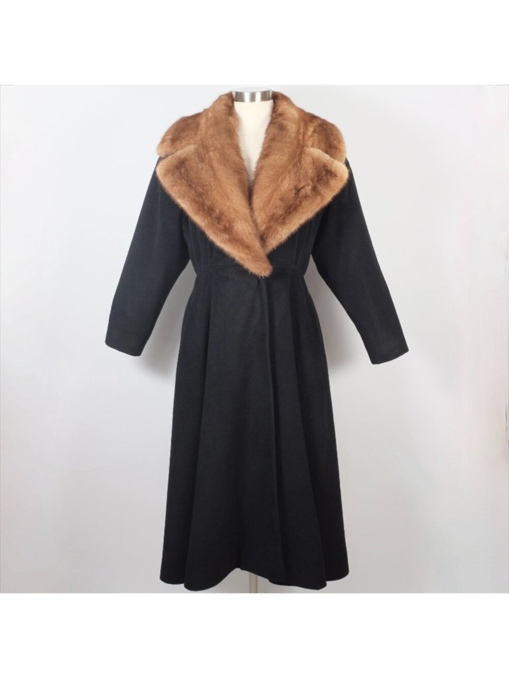 90s Ralph Lauren Purple Label Collection sz 6 Coat 100% cashmere mink fur collar